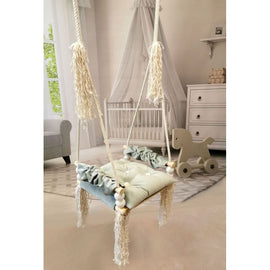 Luxe kinderschommel zitje licht grijs met ruches en kussen